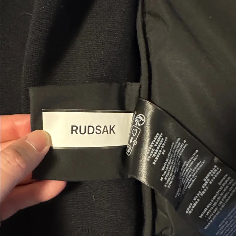 RUDSAK Midnight Black Quilted Vest - Picture 7 of 8